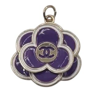 CHANEL Camilla Flower Pendant